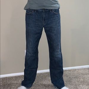 Men’s Silver jeans.